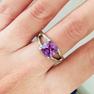 ❤️Gorgeous Amethyst Ring size 8